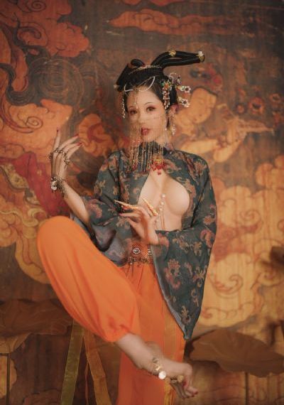 高岭家的姐妹花