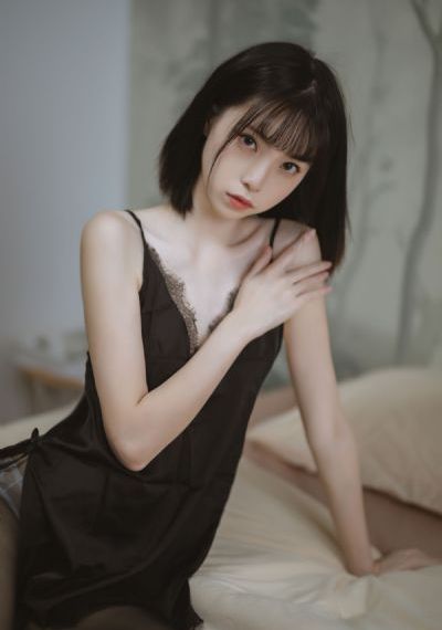 秋霞视频在线播放